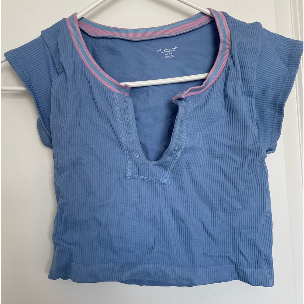 URBAN OUTFITTERS Baby Tee